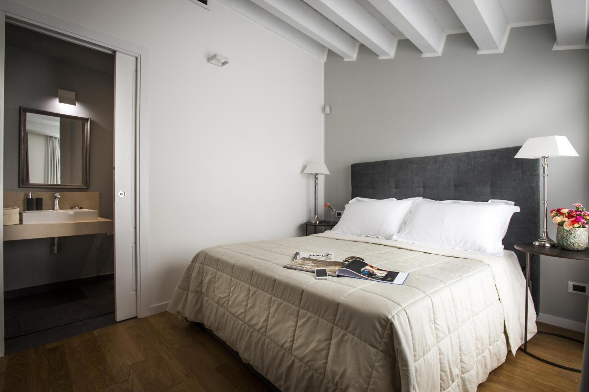 Bb 22 Palace Palermo Room photo